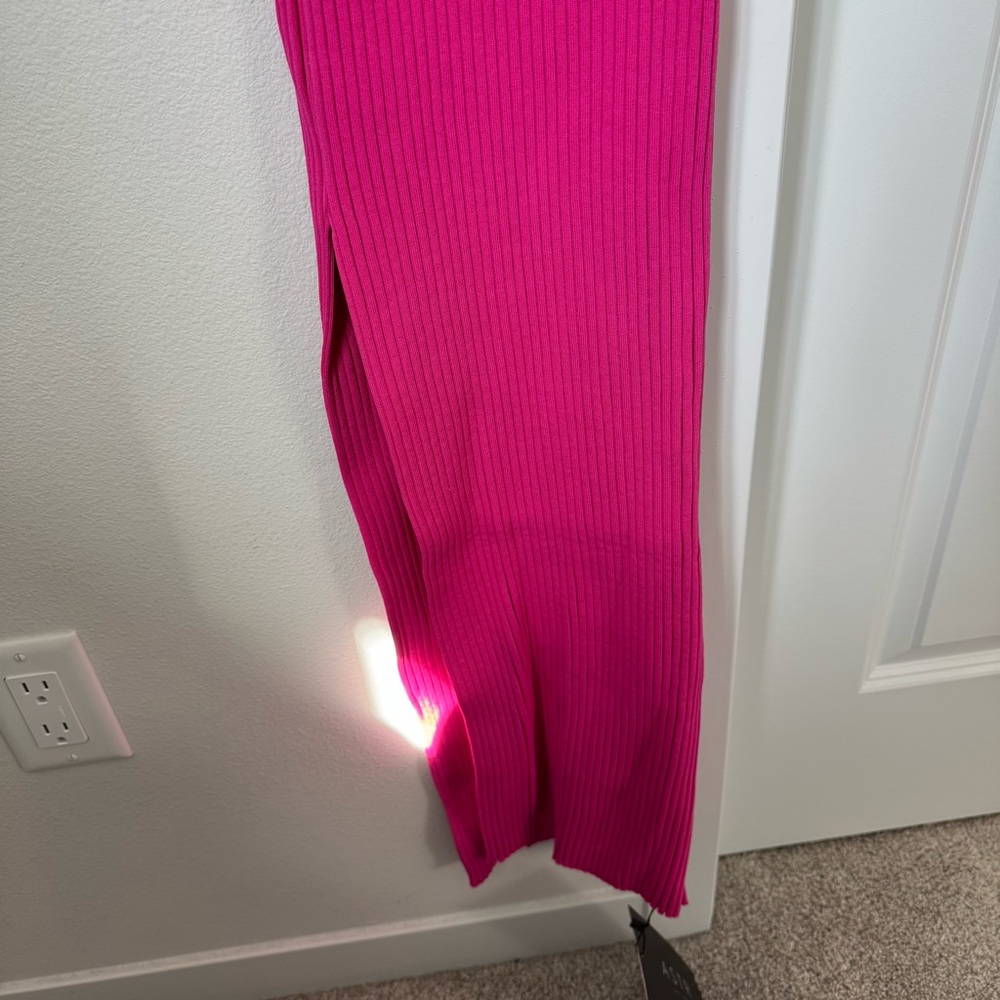 NWT ASTR The Label Loriana Dress Size XL Pink Ribbed Bodycon Off the Shoulder - Picture 7 of 16